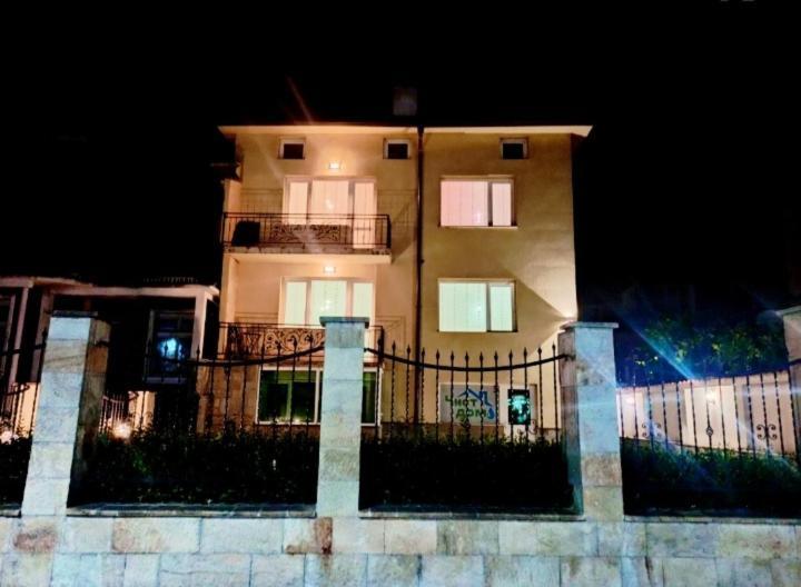 Statevi Guest Apartment Velingrad Buitenkant foto
